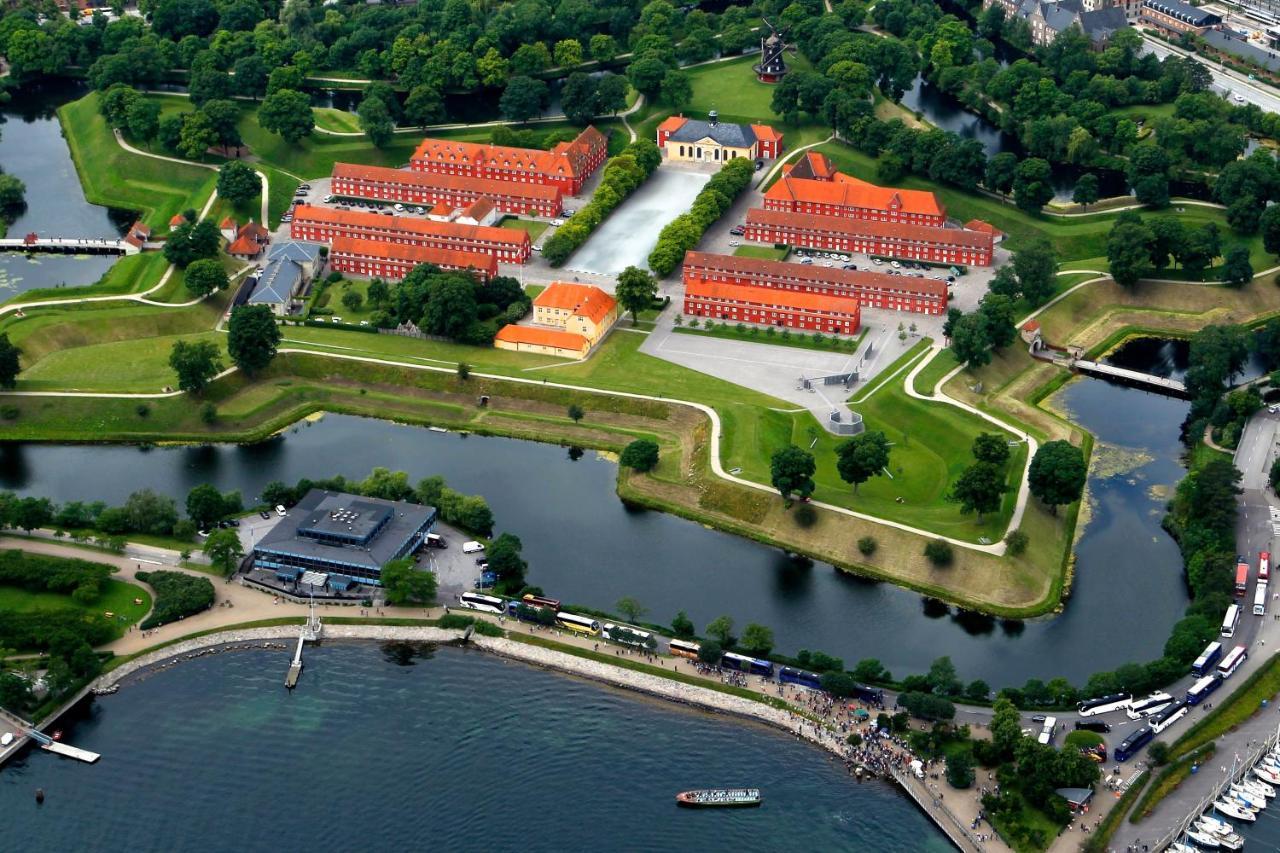 Spacious Tivoli Gardens Apartment W 3 Bedrooms Copenhagen Exterior photo